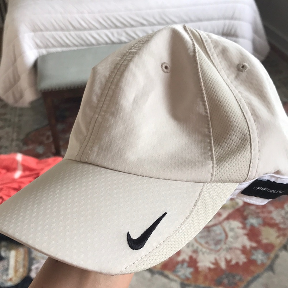 New Nike hat